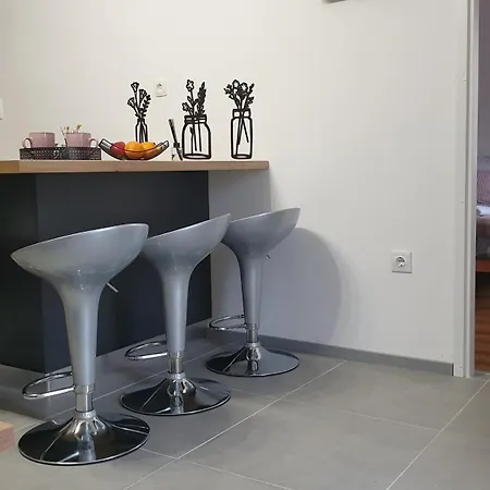 Apartman Basarac Gračac Zewnętrze zdjęcie