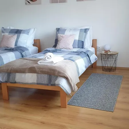 Apartman Basarac Gračac Zewnętrze zdjęcie
